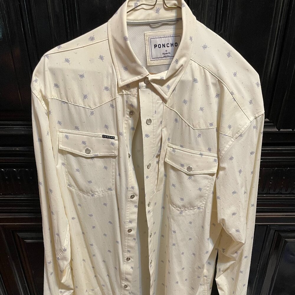 Poncho Light Cream Long Sleeve Shirt Mens M